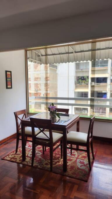 Excelente Ubicacion En Los Palos Grandes Apartment Caracas Luaran gambar